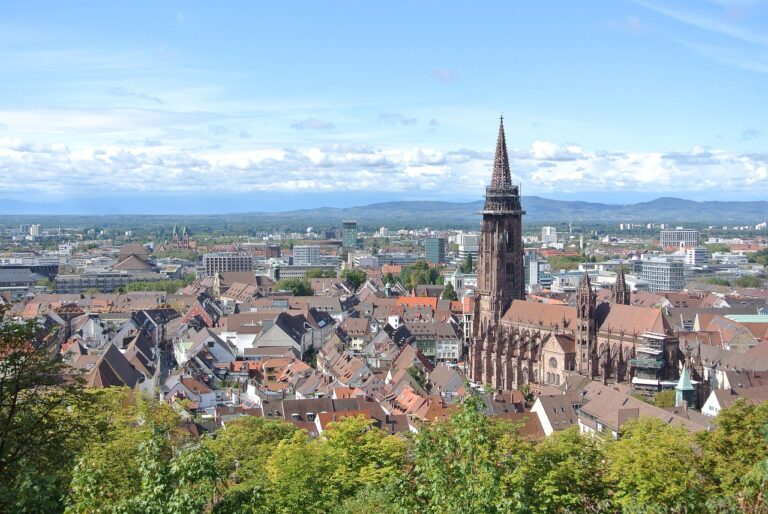 Anwalt Steuerrecht Freiburg im Breisgau Wiehre – Steuerrecht in Anwalt für Steuerrecht in Freiburg im Breisgau: Kanzleien und Kontakt