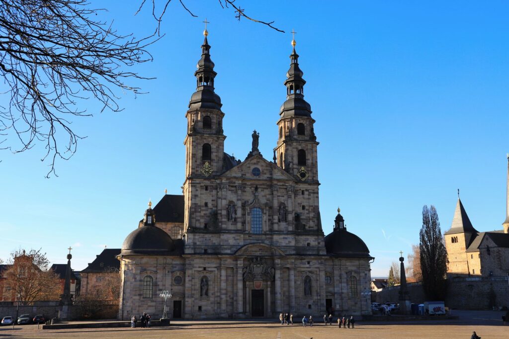 Anwalt für Steuerrecht in Fulda: Kontakt und Kanzleien