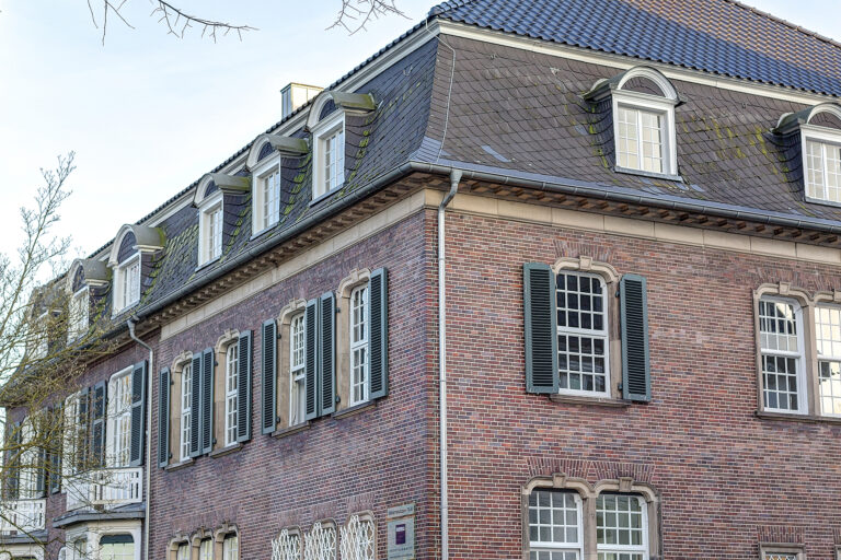 Steuerrecht und Steuerstrafrecht in Krefeld – Steuerrecht in Steuerrecht Anwalt in Krefeld: Kanzleien im Überblick